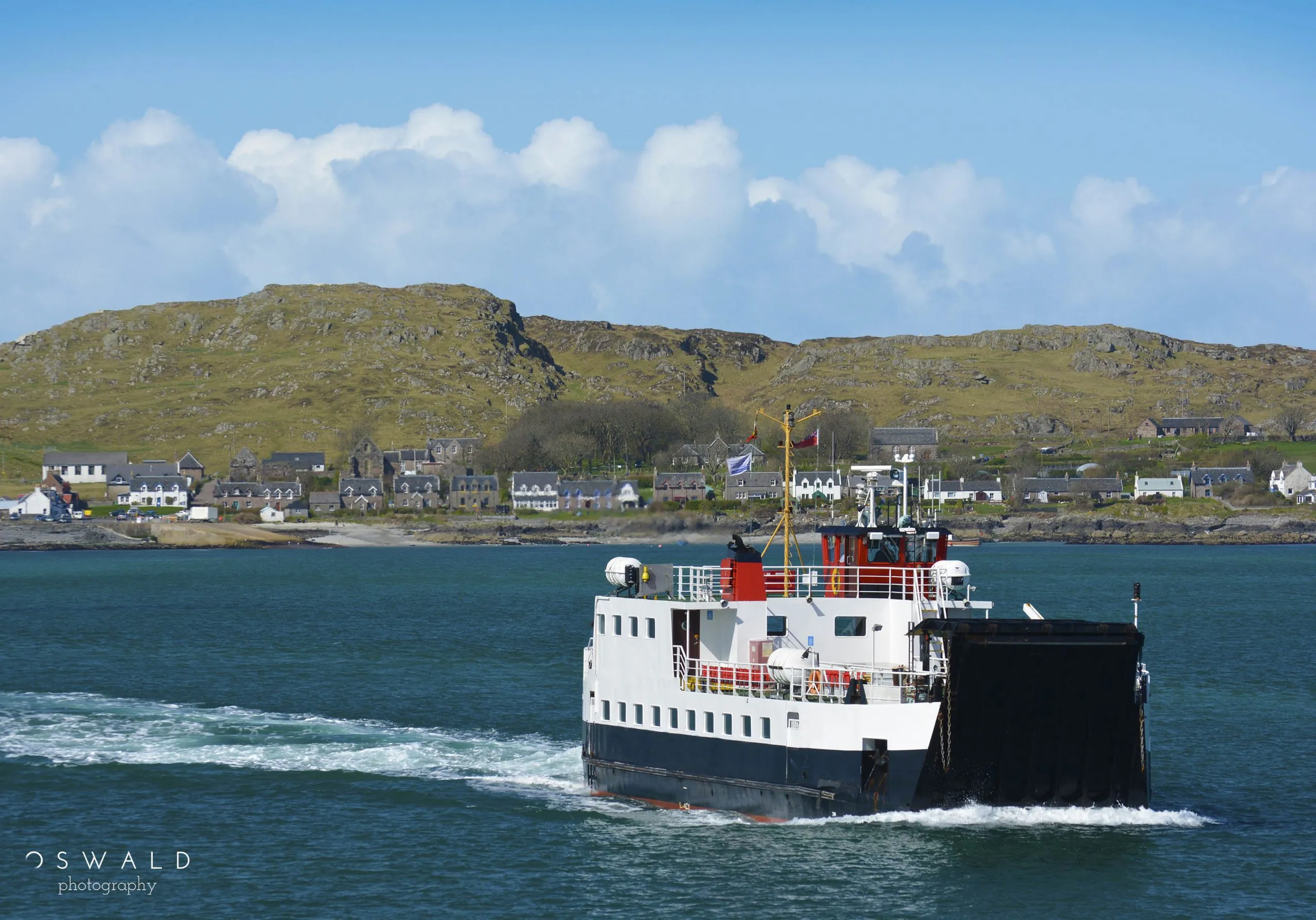 CalMac ferry crossing the Sound of Iona toward Fionnphort